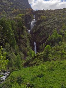 randonnée valgaudemar navette montagne buchardet cascade